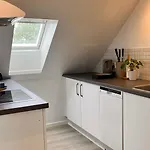 I Taet Pa Centrum Og Havn