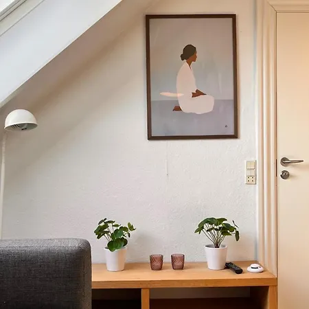 I Taet Pa Centrum Og Havn Appartement